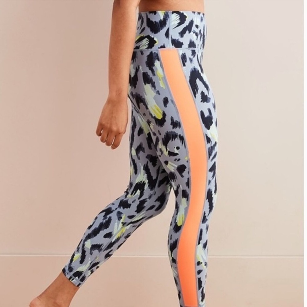 Aerie Chill Play Move High Rise Leopard Leggings - Picture 2 of 5